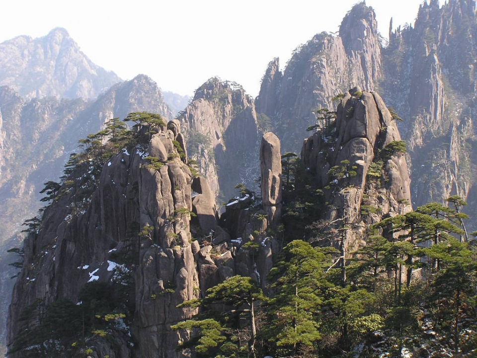 Huangshan Mountains, Anhui Providence, China - Beautiful places. Best ...