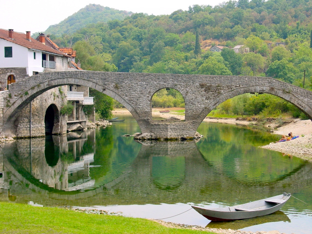 Beautiful stone bridges - Beautiful places. Best places in the world ...